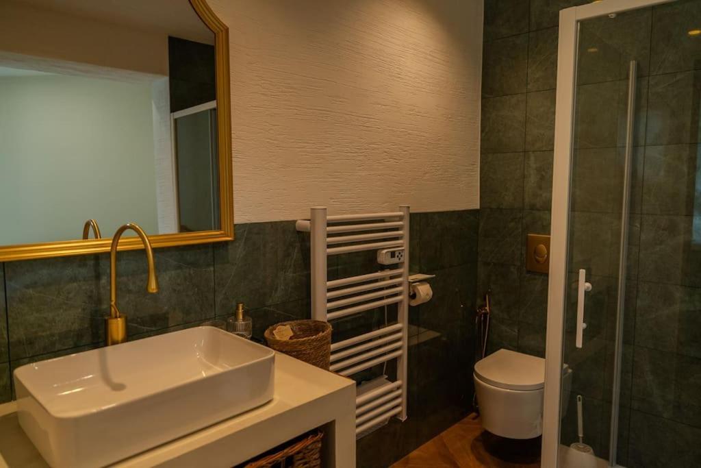 Le Cozy Reims -Escapade Raffinee Avec Spa Prive Eksteriør bilde